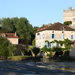 Les Griffons Otel Bourdeilles