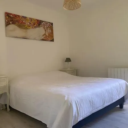 Les Griffons Hotel