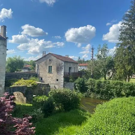 Les Griffons Hotel