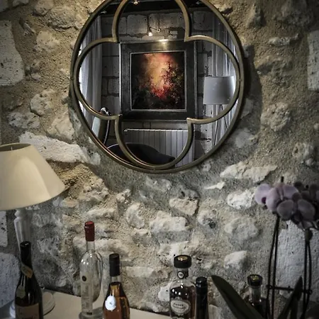 Les Griffons Hotel Bourdeilles