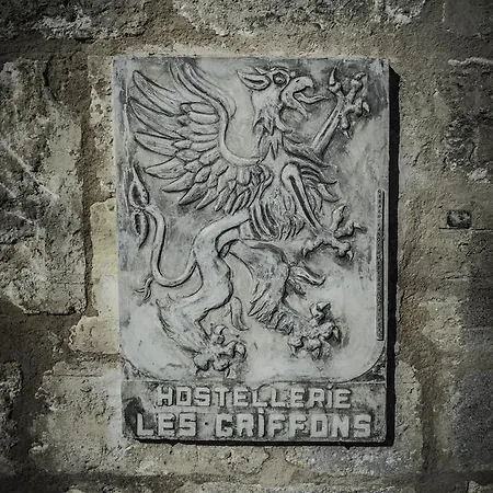 Les Griffons 3*