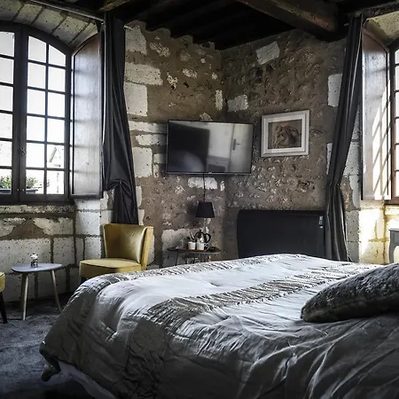 Hotel Les Griffons Bourdeilles