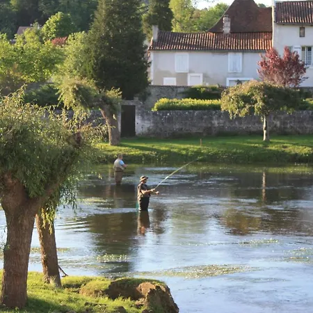 Les Griffons Bourdeilles
