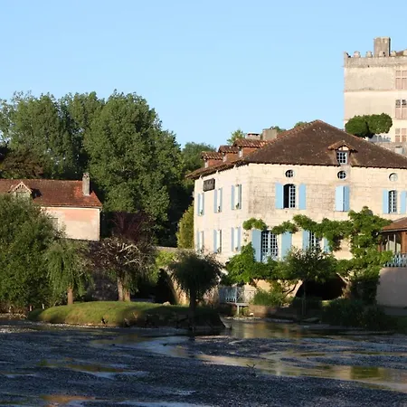 Les Griffons فندق Bourdeilles