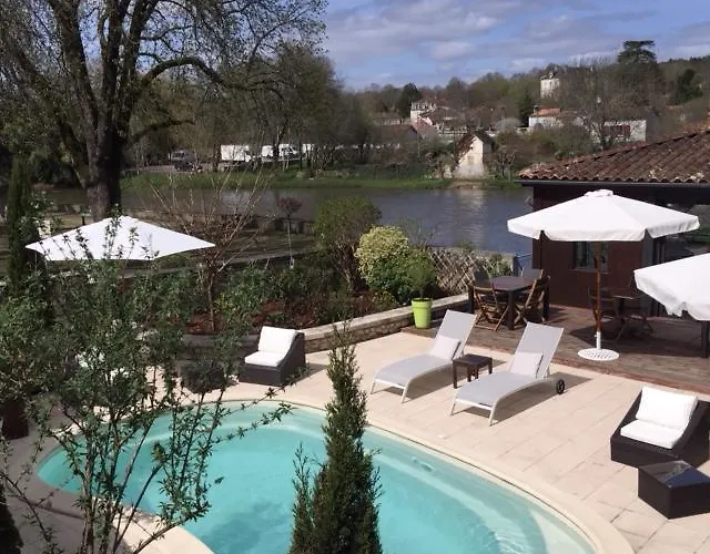 Hotel Les Griffons 3*